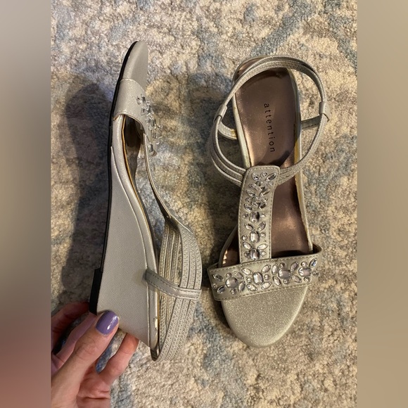 Size 6.5 Attention Silver Rhinestone Wedge Sandals - Picture 4 of 14